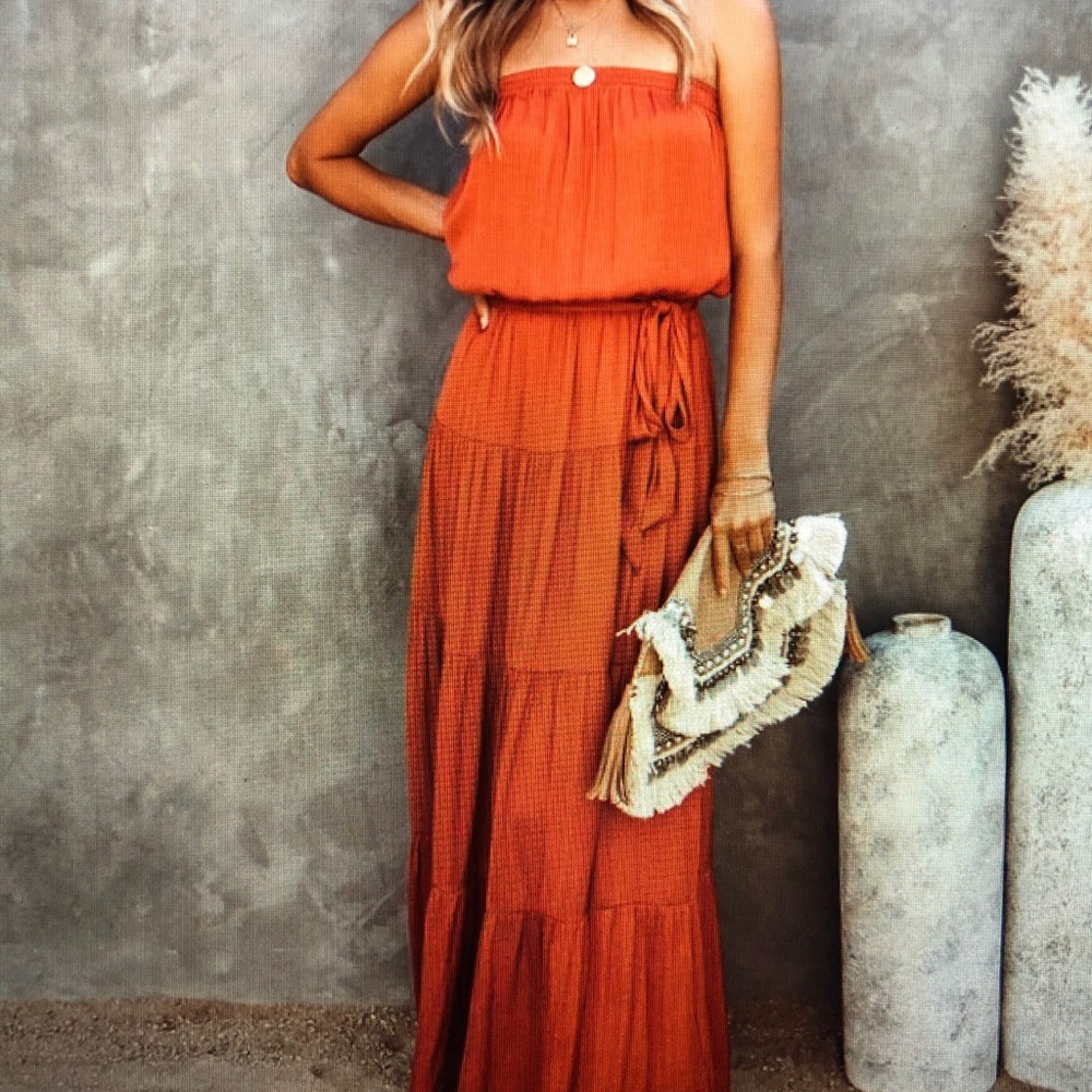 Free falling tiered maxi dress